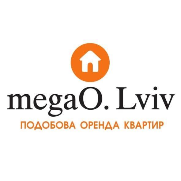 Двохкімнатні Апартаменти В Центри На Князя Лева 11 Lviv Ngoại thất bức ảnh